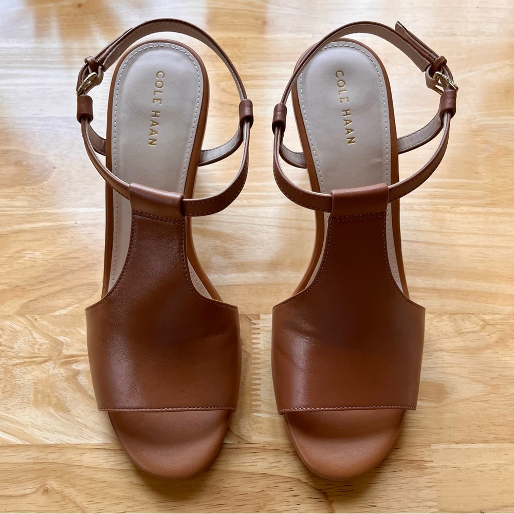 COLE HAAN Maddie Open Toe Tan Wedge Sandals, Pecan Leather, Size 8 - Picture 4 of 11